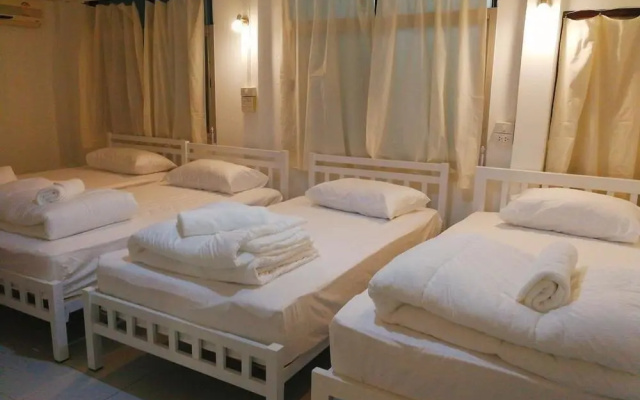 Baan Ta Yai Huahin Beach