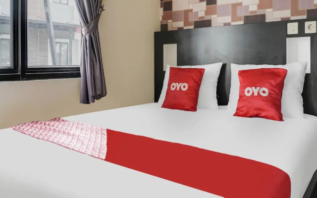 OYO 91646 fio colombus residence