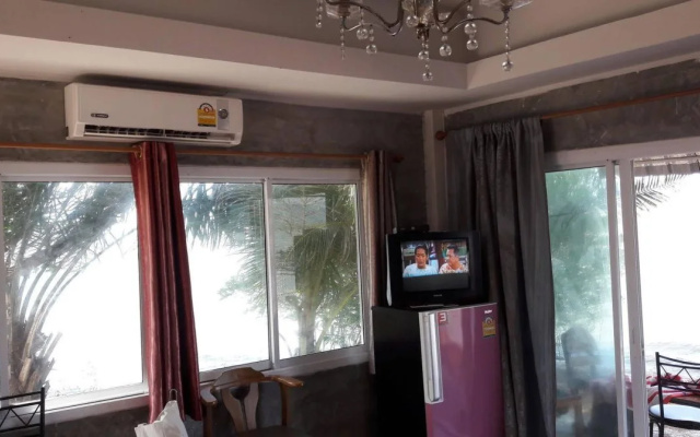 Sri Resort