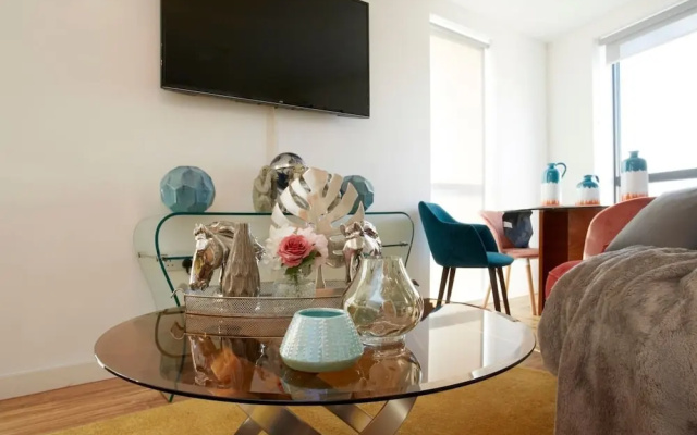 2 Bedroom Apartment, Leeds - Luxury & Contemporary