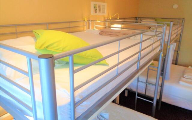 BHostels International Drive North