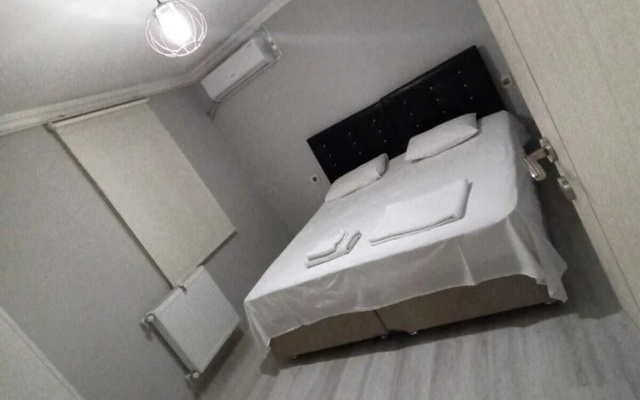 Bozali Apart