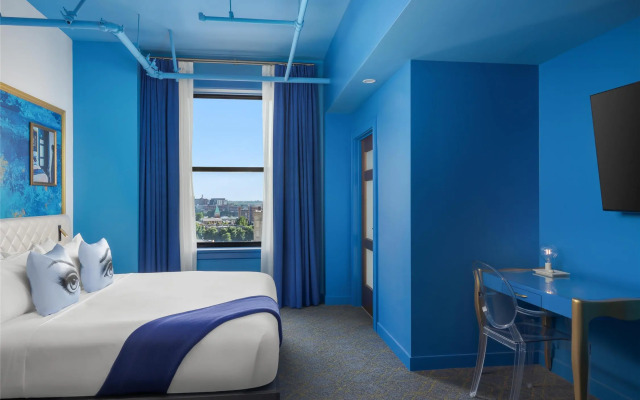 Angad Arts Hotel St. Louis, Tapestry Collection by Hilton