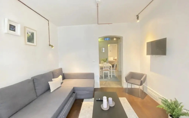 Missafir Spectacular and Central Flat in Beyoglu