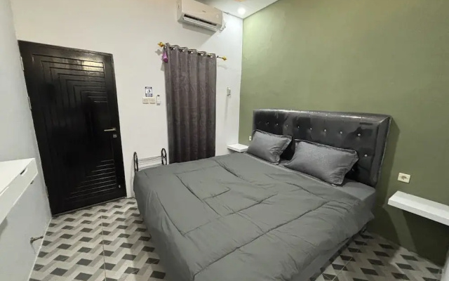 Hotel O Wisma 11 Oktober