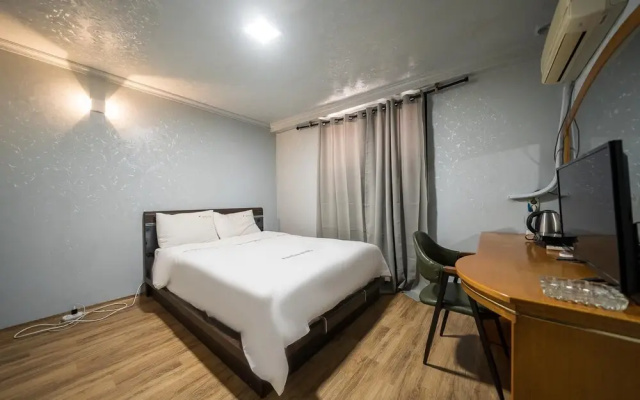 Jeonju Ua-Dong World