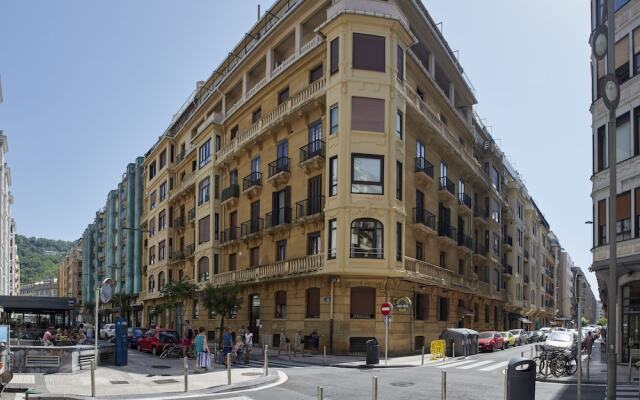 Отель Wiesbaden by FeelFree Rentals Испания, Сан-Себастьян - отзывы, цены и фото номеров - забронировать отель Wiesbaden by FeelFree Rentals онлайн вид на фасад