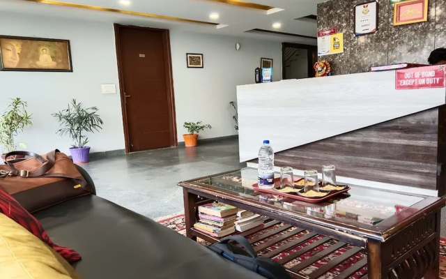 The Indian Hotel & Kitchen
