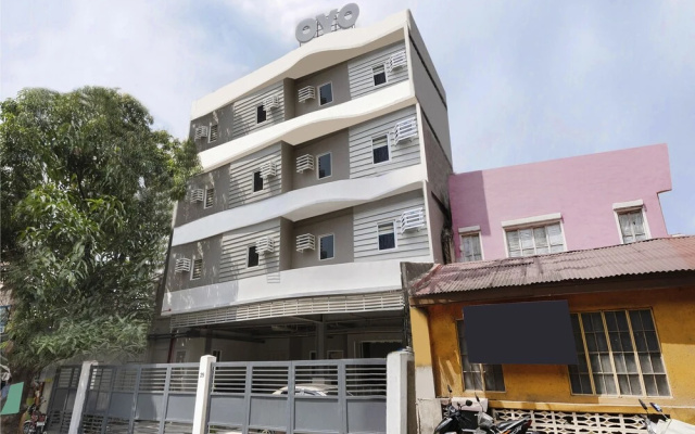 Finnex Hotel by OYO Rooms