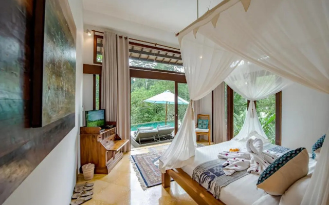 Villa Umah Shanti