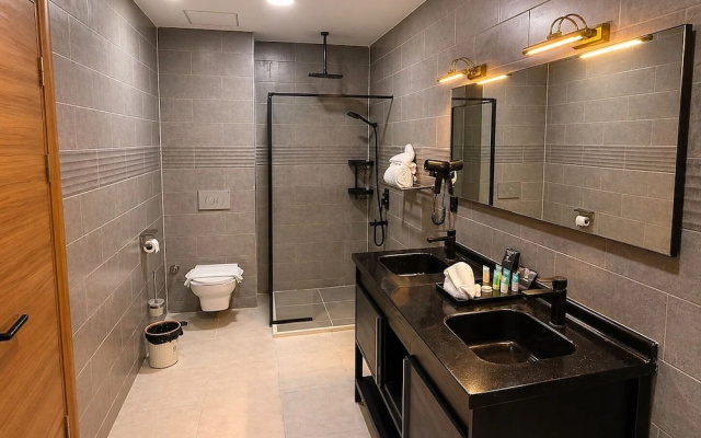 Delight Premium Hotel