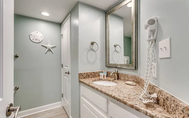 Savoy Penthouse 603