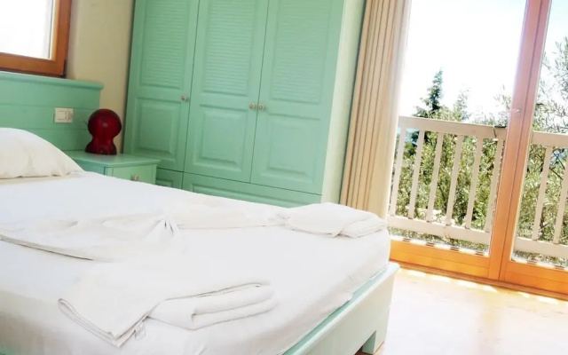Drymades Inn Resort