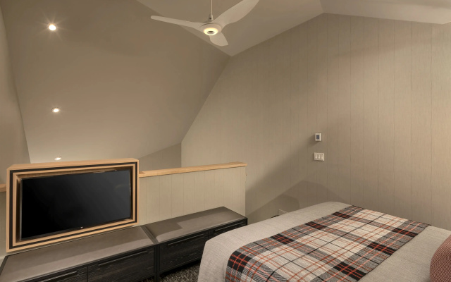 Peaks Hotel & Suites