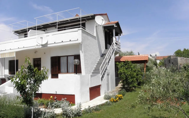 Studio apartment Kuce - 150m from the beach with parking: SA1 Susica, Island Ugljan