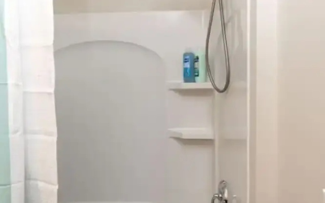 Your Cozy One Bedroom Midtown