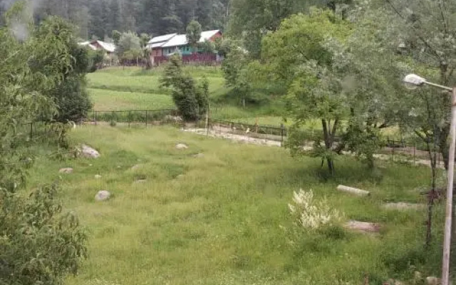 Himalaya Discover Resort
