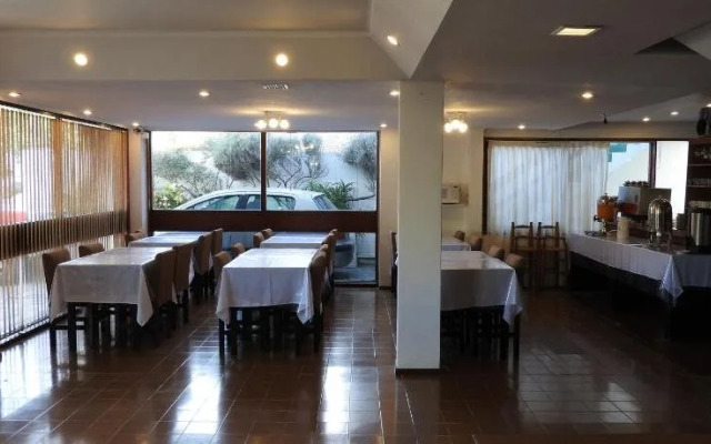 Hotel Tiburones Club