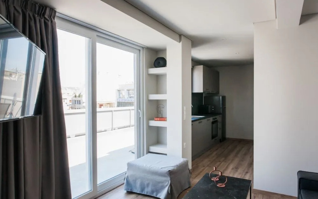 WYZ Athens Apartments by UPSTREET
