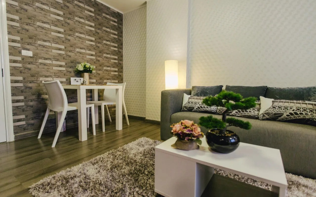 Vienghomnuan Suite Chiang Mai at D.Vieng Condo