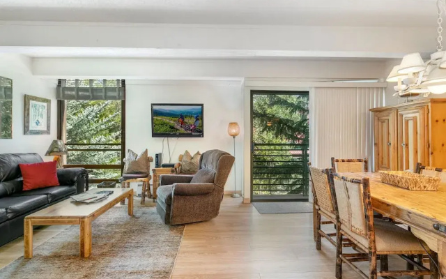 311 Vail International - 2 Br Condo