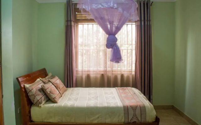 Homely Nest Hotel