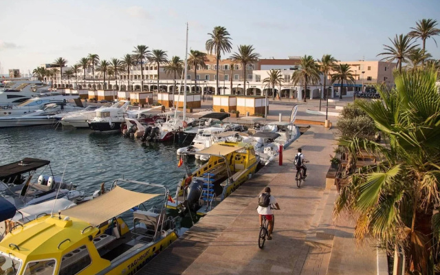 La Madrugada Formentera by Tentol Hotels
