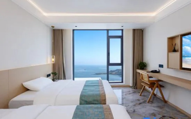 Rongcheng Fengqi Coast Holiday Hotel (Shendiao Wild Animal Nature Reserve)