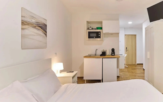 Apartamentos Alcorcón by gaiarooms