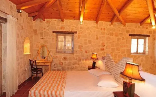 Strofilia Villas
