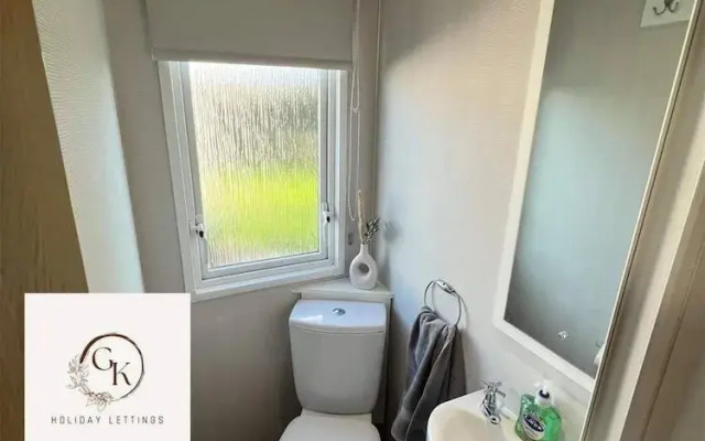 Caravan in Mablethorpe- 2bed-petsok-sleeps6-wifi