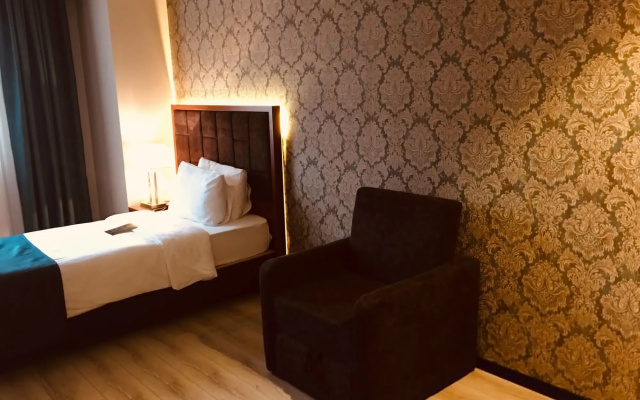 Grand Vaves Otel