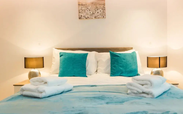 Excel Lux Apartment