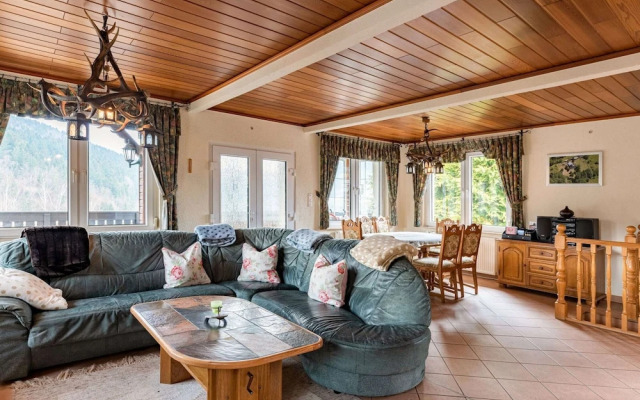 Panoramic Retreat in Thuringia