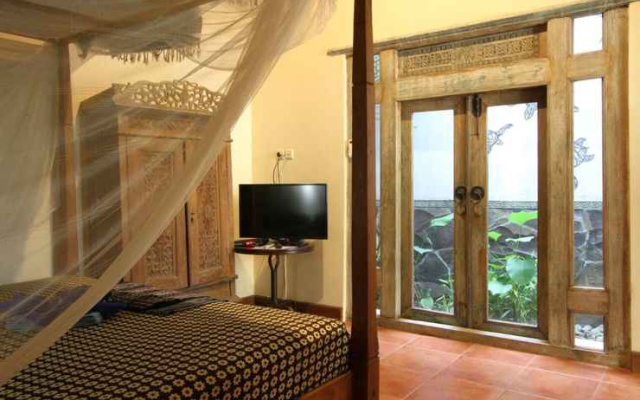 Bedhot Home Stay