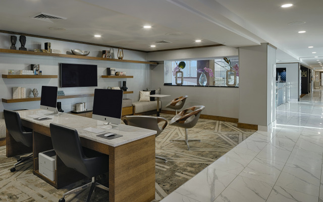 The Kingsley Bloomfield Hills - a DoubleTree by Hilton