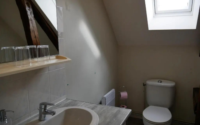 Gîte La Chapelle-Onzerain, 2 pièces, 2 personnes - FR-1-590-192