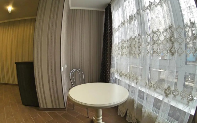 Apartamienty v "Riezidientsii-16"