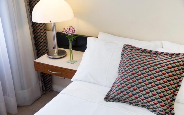 Savoy Othon Lite