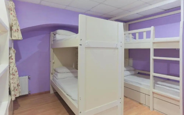Hostel-Dom
