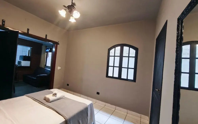 House With 2 BRs and Barbecue in Ubatuba Jao0368