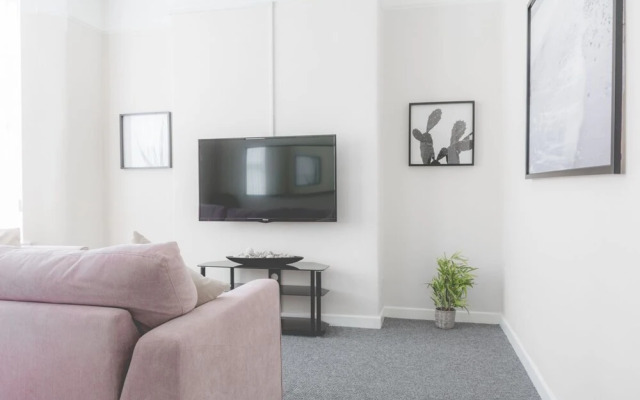 Platinum SA - Sefton Suites