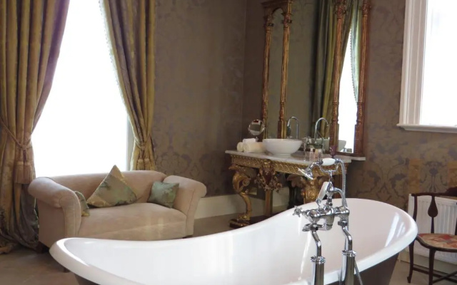 Tankardstown House