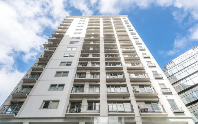JHT - 3 BRM CBD Queen St Balcony