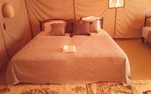Bihi Desert Camp
