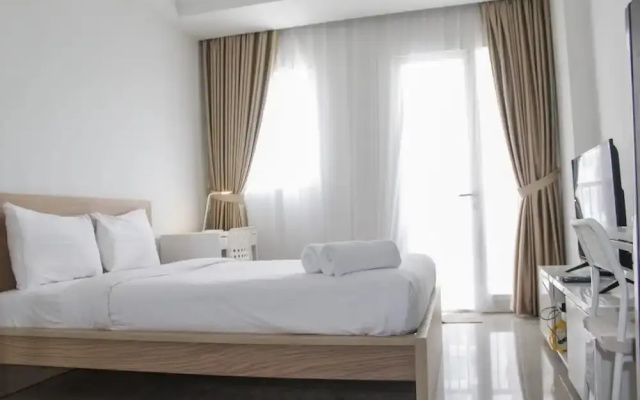 Best And Simply Clean Studio Signature Park Grande Apartment