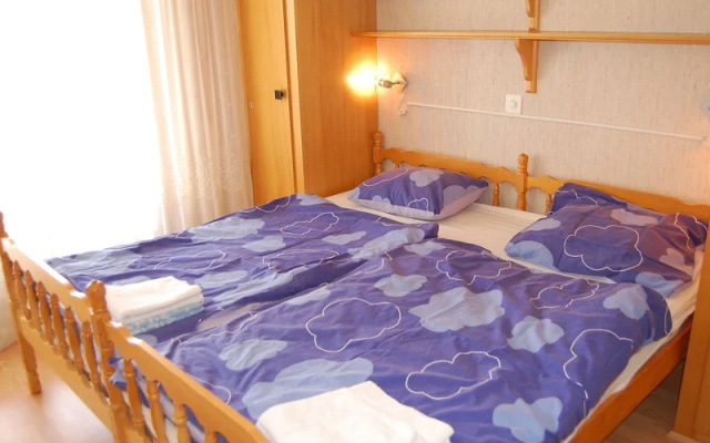 Appartments Dents Rousses by Interhome