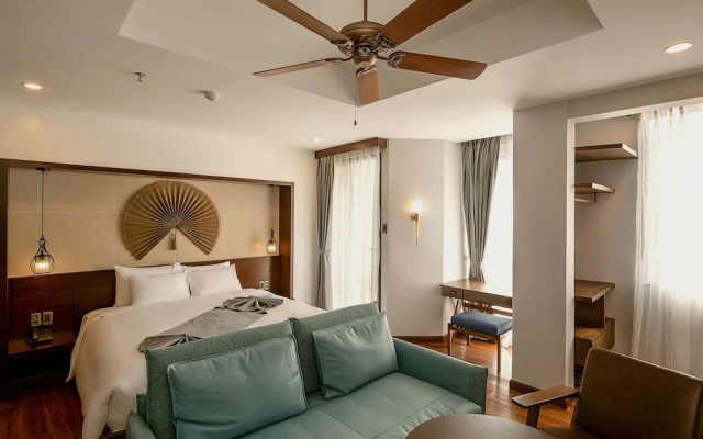 The Blossom Premier Beach Front