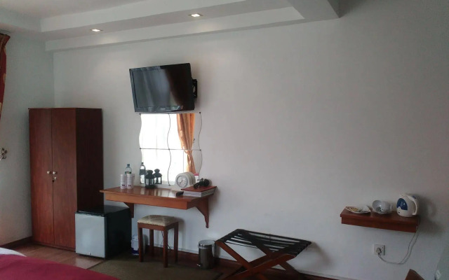 Midky Hotel Nuwara Eliya