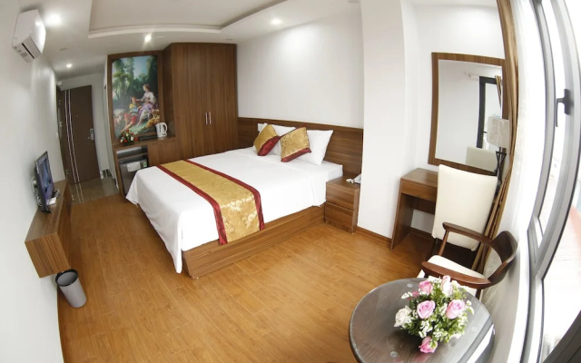 Bao Ngoc Diamond Hotel